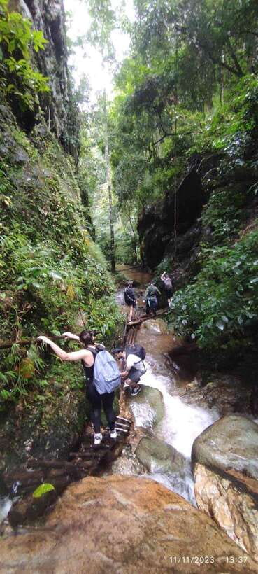 From Chiang Mai: Doi Saket Hiking Tour with Lunch - Fruit, tea, and the village welcome