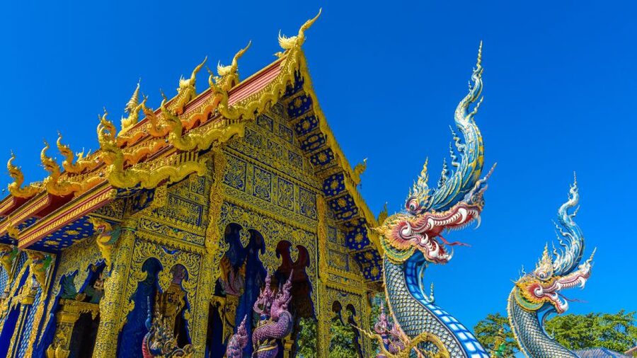 From Chiang Mai: White Temple, Blue Temple & Black House - What the guide adds to the experience