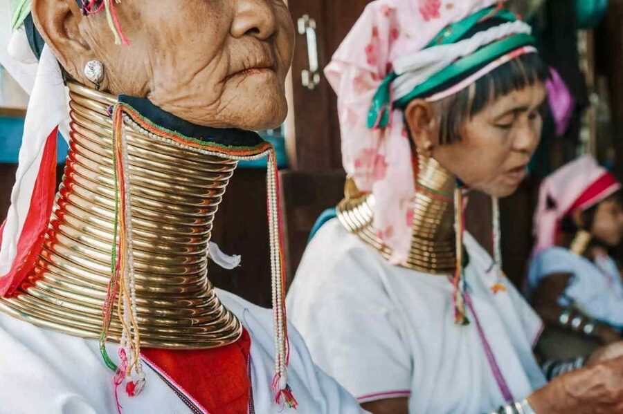 From Chiang Rai: Famous Temples and Golden Triangle Day Tour - Key points to know before booking