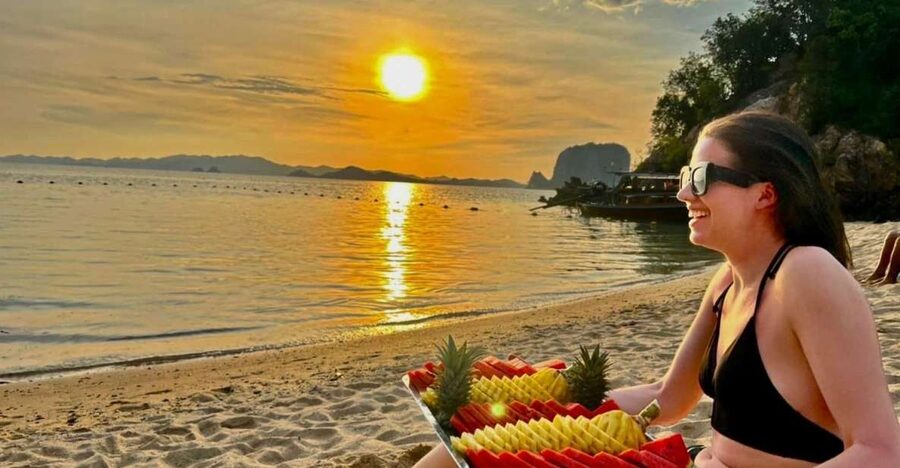 From Krabi: Hong Island Sunset Tour+Bioluminescent Plankton - Hong Island gives you the classic Krabi scene