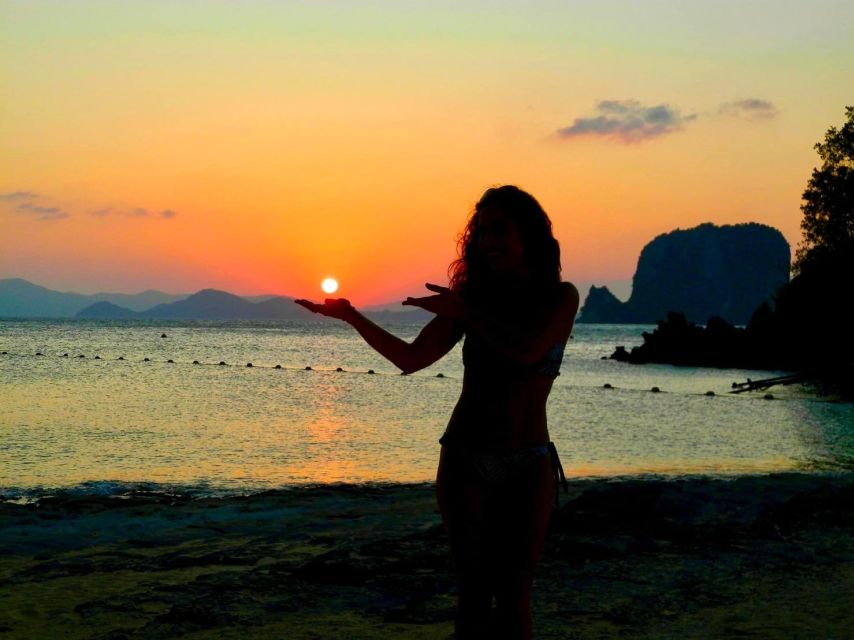 From Krabi: Hong Island Sunset Tour+Bioluminescent Plankton - Bioluminescent plankton at Koh Raeng