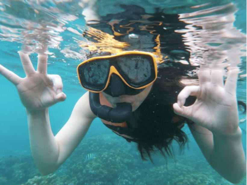 From Phi Phi islands: Phi Phi, Maya Area by longtail Boat - The captain, group size, and service level