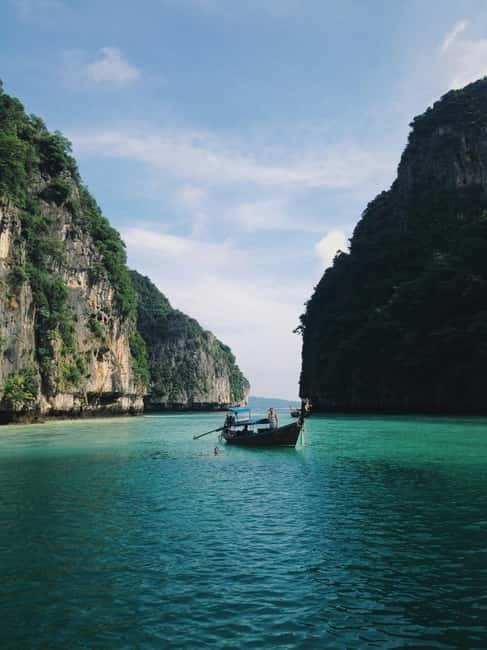 From Phi Phi: Maya Bay HalfDay Longtail Boat with Snorkeling - One hour at Maya Bay