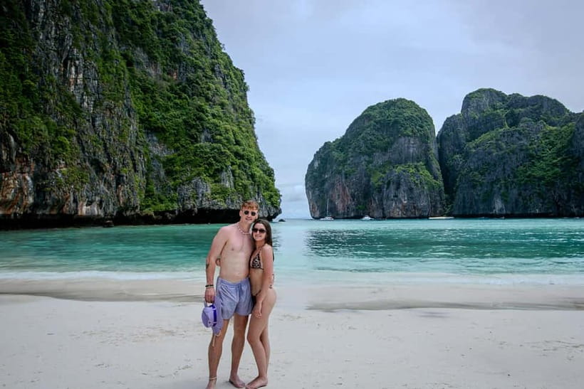 From Phi Phi : Splash & Explore – Half-Day Tour By longtail - Starting at Phi Phi and finding the boat
