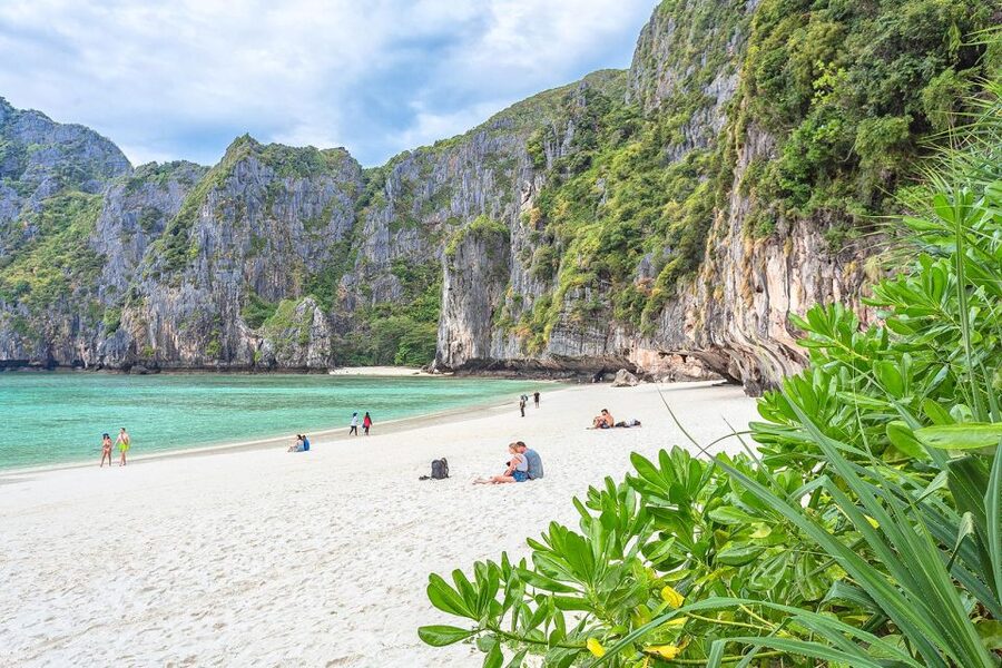 From Phuket: Phi Phi, Maya Bay, & Khai Islands Premium Trip - Pileh Lagoon brings the water to life