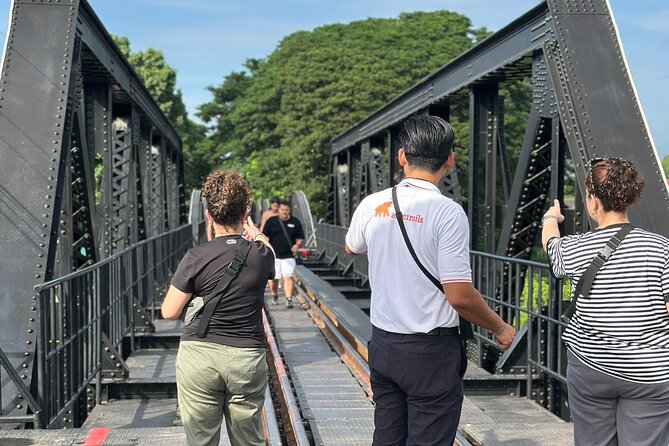 Full-Day Kanchanaburi River Kwai & Death Railway Private Tour - Included lunch at a local restaurant