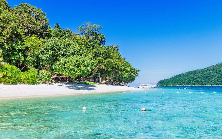 Full-Day Koh Lipe 5 points Snorkeling (East Zone) with Lunch - What the wooden longtail boat is really like