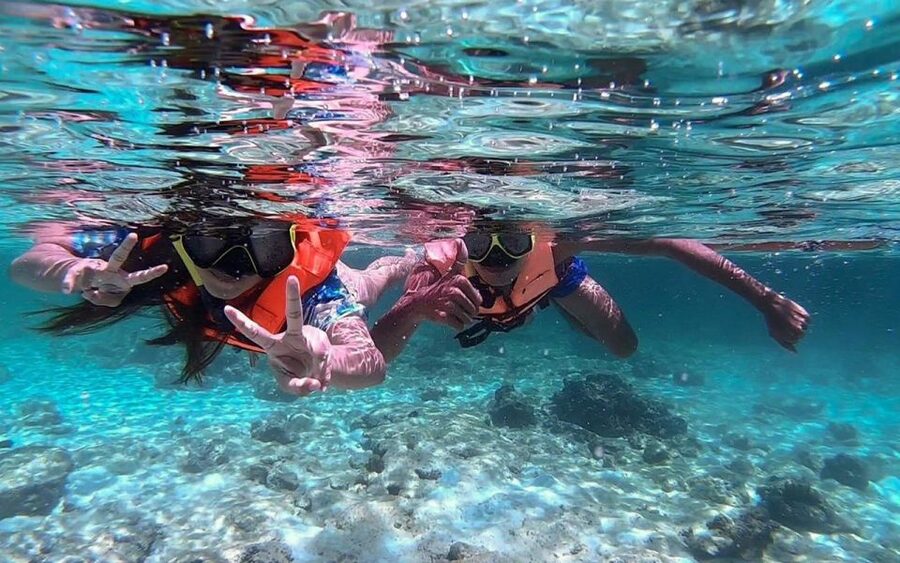 Full-Day Koh Lipe 7 points Snorkeling Experience with Lunch - Koh Phai has a seabed covered with anemones