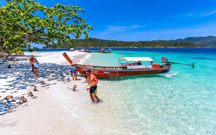 Full-Day Koh Lipe 7 points Snorkeling Experience with Lunch - What the $28 price really covers