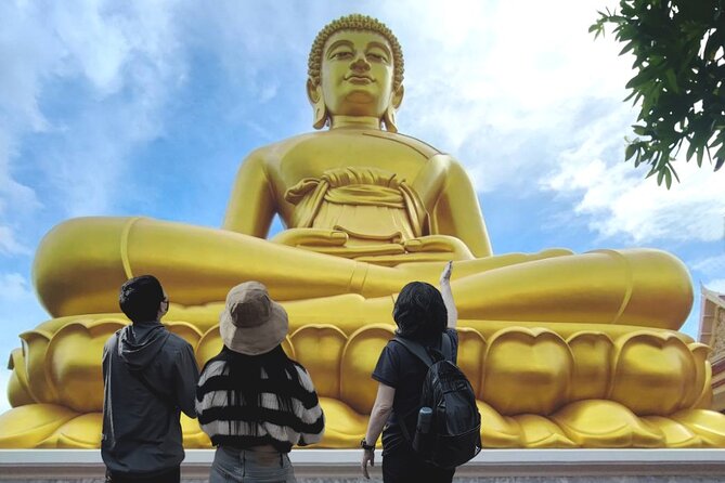 Giant Buddha and Bangkok Local Tour - Wat Paknam Phasi Charoen and the giant Buddha