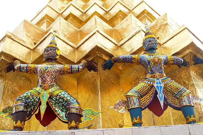 Grand Palace & Temples of Bangkok - Crossing to Wat Arun