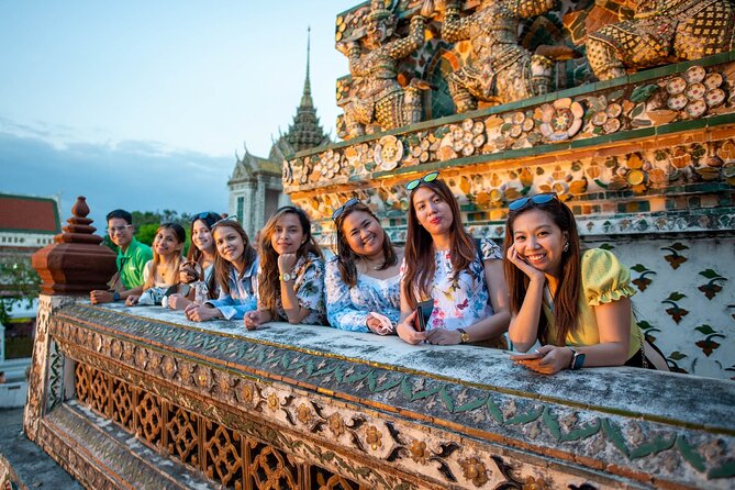 Grand Palace & Wat Arun Immersive Guided Walking Tour 3-Hour - A tuk-tuk ride to Tha Tian