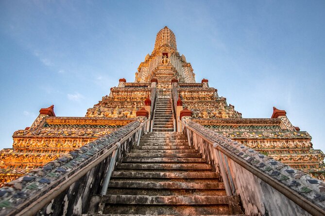 Grand Palace & Wat Arun Immersive Guided Walking Tour 3-Hour - Crossing the Chao Phraya by ferry
