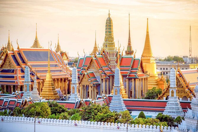 Grand Palace, Wat Phra Kaew, Wat Pho and Wat Arun Walking Tour From Bangkok - Why this works as a first Bangkok morning