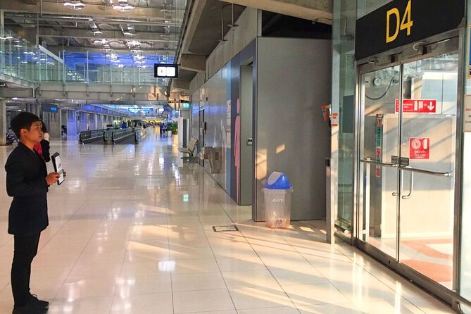 Guided Arrival Fast-Track Service: Bangkok Suvarnabhumi Airport - The meet-and-greet point deserves attention