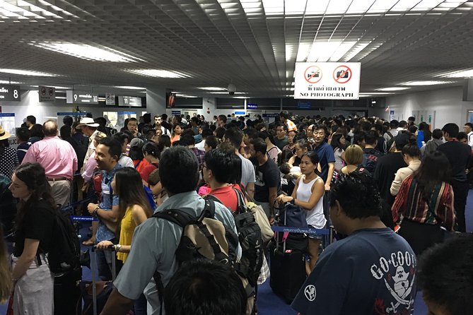 Guided Fast Track Immigration From Aircraft to Arrivals– Bangkok - Two hours of lounge access