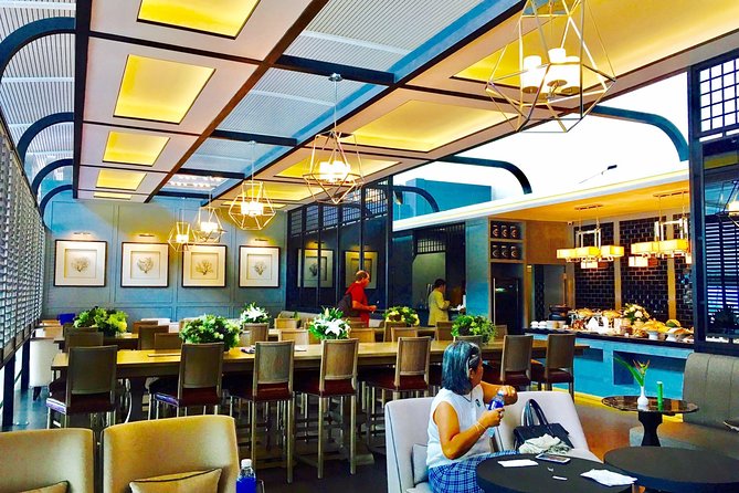 Guided Fast Track Immigration From Aircraft to Arrivals– Bangkok - Is $74.51 per person a fair price?