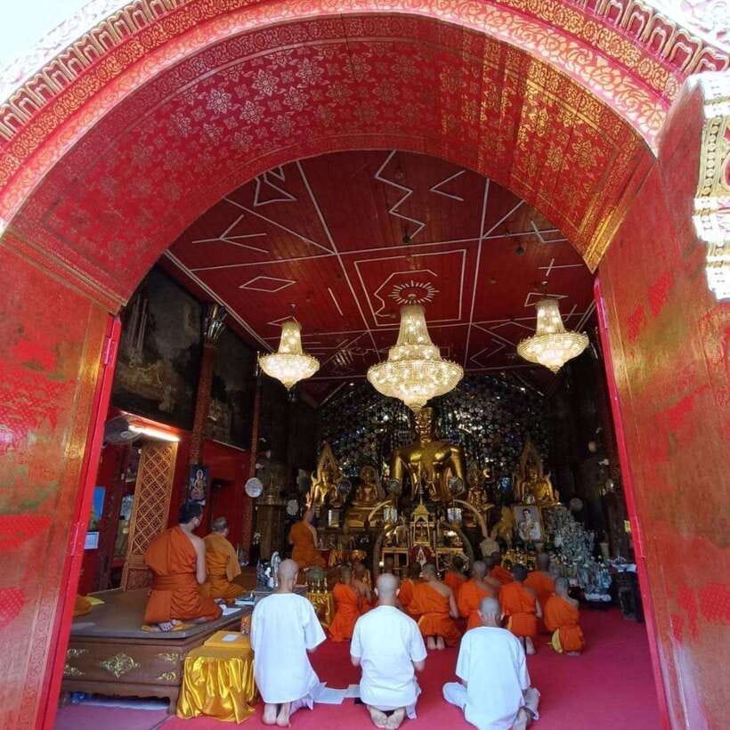 Half Day Morning Wat Pha Lat & Wat Phra That Doi Suthep Tour - What the guides add to the morning