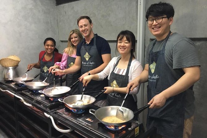 Hands on Thai Cooking Class and Market Tour - How the class feels for families and mixed skill levels