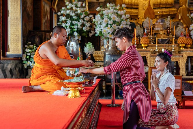 Highlights & Hidden Gems With Locals: Best of Bangkok Private Tour - Wang Lang Market and ordinary riverside life