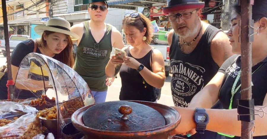 Hua Hin: Thai Street Food & Market Walking Tour - Key points to know before you book