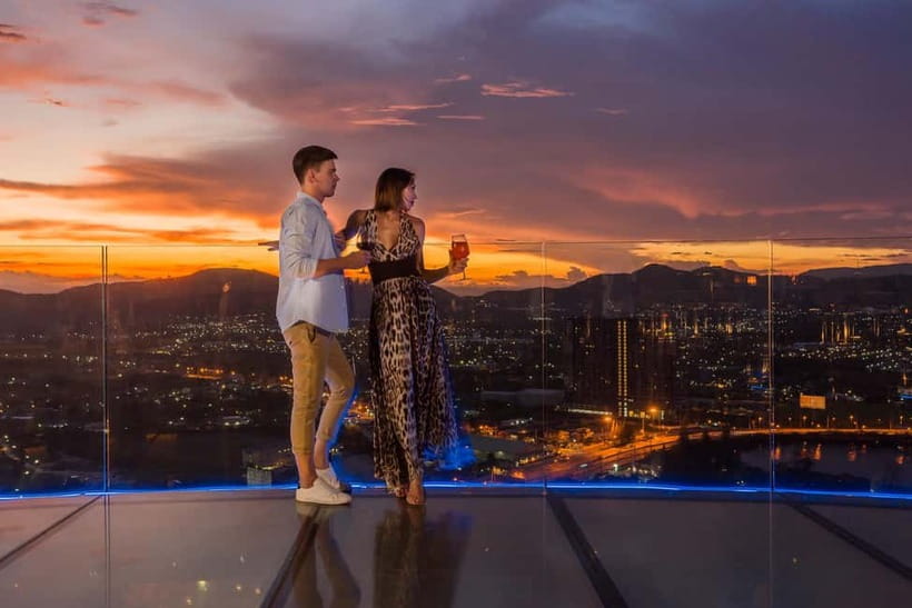 Hua Hin: Vana Nava Sky Bar Rooftop at Holiday Inn - Key points to know before you go