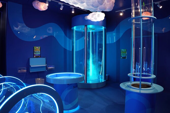 Interactive Amusement and Science theme park for all Ages - Optical Illusions and Photo Opportunities