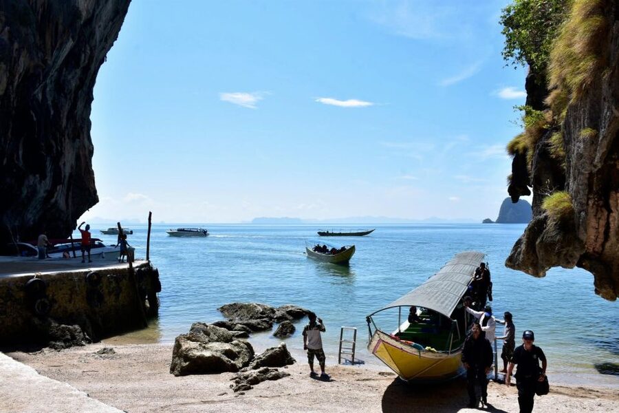 James Bond Island: Sightseeing Tour by Longtail Boat & Kayak - James Bond Island and the famous Koh Tapu