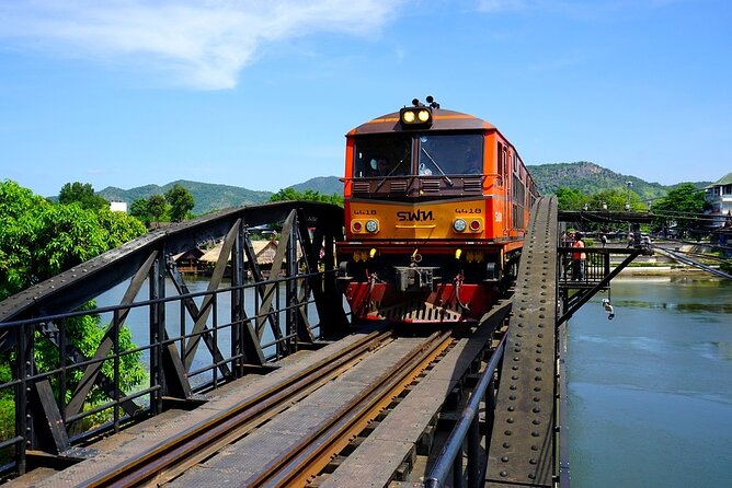 Kanchanaburi Full Day Tour: River Kwai and Erawan Falls - The long ride back to Bangkok