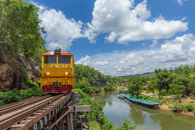 Kanchanaburi River Kwai & Death Railway Small Group tour - Kanchanaburi War Cemetery, a quiet first stop