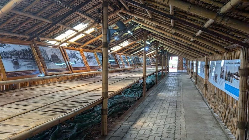 Kanchanaburi: River Kwai Scenic Tour by Private Longtail - Wat Tham Khao Pun and its nine chambers