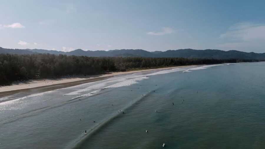 Khao Lak: 1.5-Hour Small Group Surfing Experience - Key points at a glance