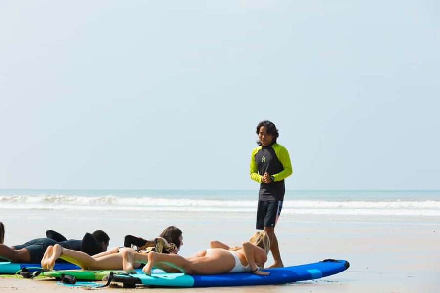 Khao Lak: 1.5-Hour Small Group Surfing Experience - Choosing the best time at Memories Beach