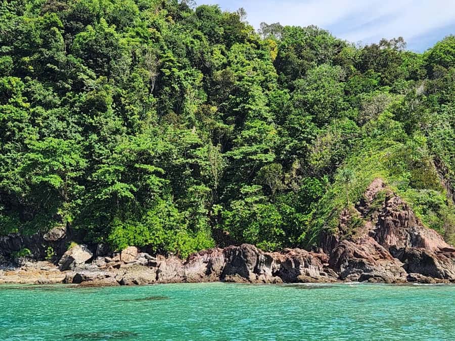 Khao Lak: Khao Na Yak Sightseeing & Snorkeling Small Group - Lunch after the swim