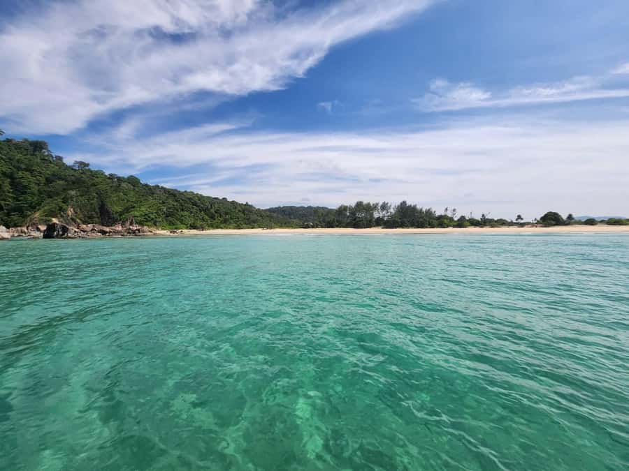 Khao Lak: Khao Na Yak Sightseeing & Snorkeling Small Group - Who should book this outing?