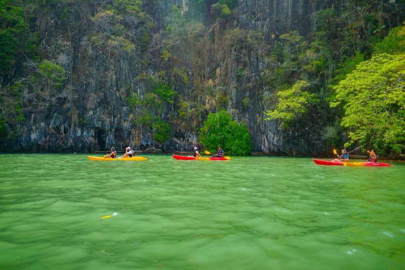 Ko Lanta: Full-Day Mangrove and Sea Cave Kayaking Experience - Koh Phee and the question of the climb
