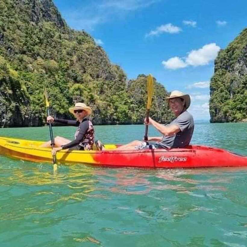 Ko Lanta: Half-Day Kayaking, Talabeng, Sea Cave & Mangrove - Koh Aung, a small island made for photographs