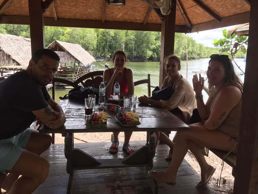 Ko Lanta: Half Day Tour Mangrove Boat Trip With Lunch - Guide quality and the serious safety warning