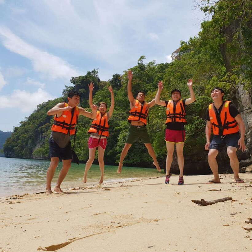 Ko Lanta: Ko Aung, Ko Phee Ghost Cave Island, Talabeng Kayak - Ko Phee Ghost Cave Island and the cave section