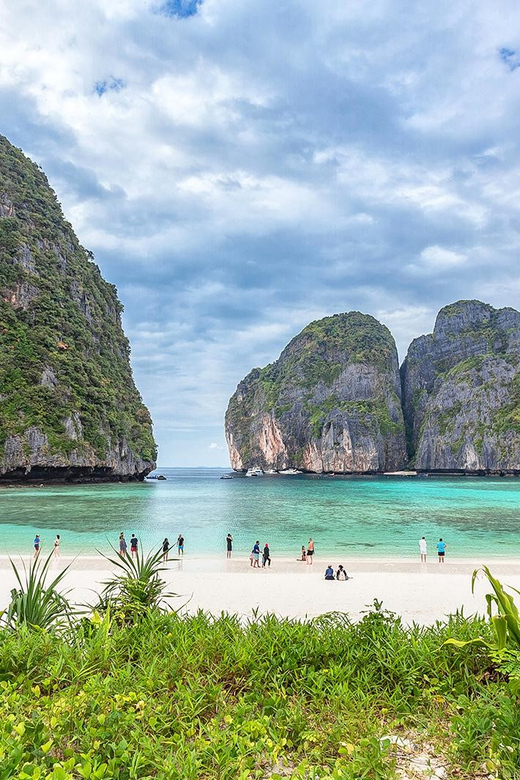 Ko Lanta: Maya Bay & Phi Phi Islands Full-Day Speedboat Trip - Leaving Ko Lanta and crossing from Saladan Pier