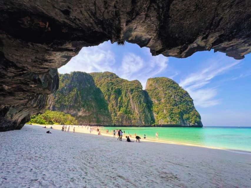 Ko Lanta: Phi Phi Day Trip by Speed Boat - Crowds are part of the Phi Phi experience