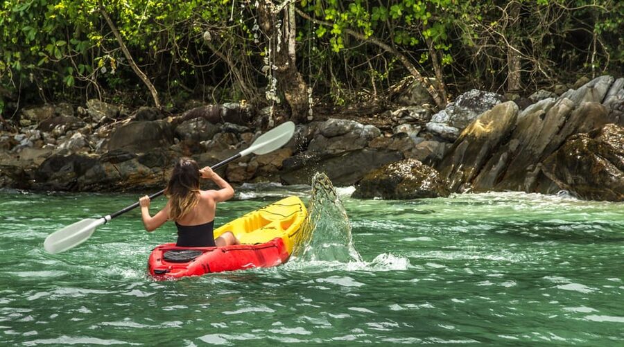 Ko Lanta: Private Exploration– Mangroves, Old Town & Beaches - Transport, guides and the private format