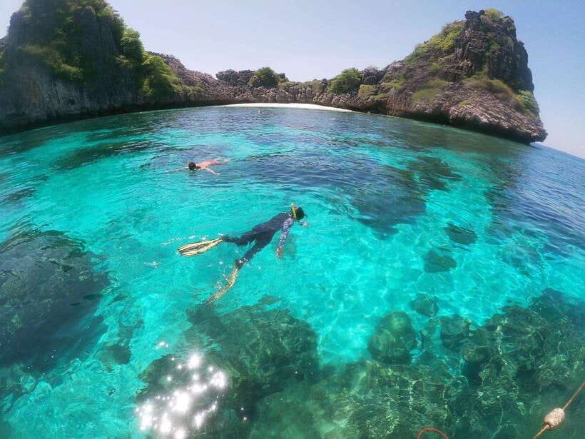 Ko Lanta: Snorkeling Adventure Tour to Koh Rok and Koh Haa - Key points at a glance