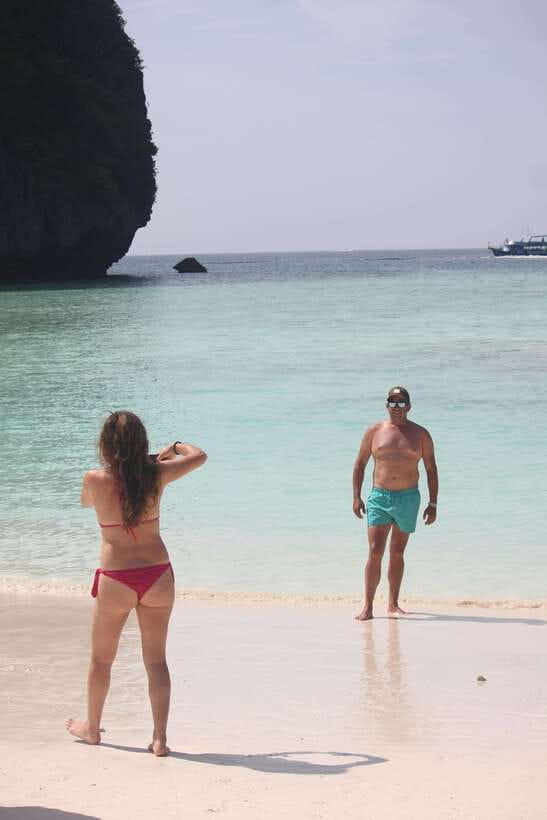 Ko Phi Phi Don: Speedboat Day Trip with Shark Snorkeling - Key points at a glance