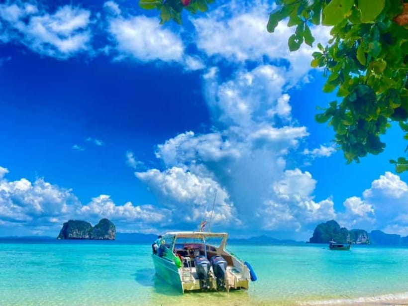 Koh Lanta: 4 Islands and Emerald Cave Snorkeling Trip - Snorkeling around Koh Ngai