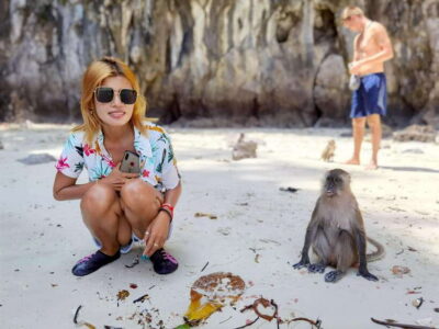 Phi Phi Islands Tour w/ Maya Bay, Snorkel & Lunch