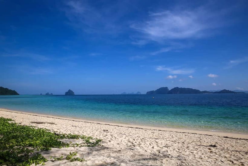 Koh Lanta: Ultimate Kradan Island Escape by Longtail Boat - Snorkeling around Koh Chueak