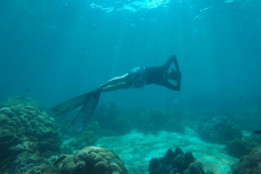 Koh Lipe: Full Day Multi-Island Snorkeling Trip with Lunch - Koh Hin Son, granite in open water