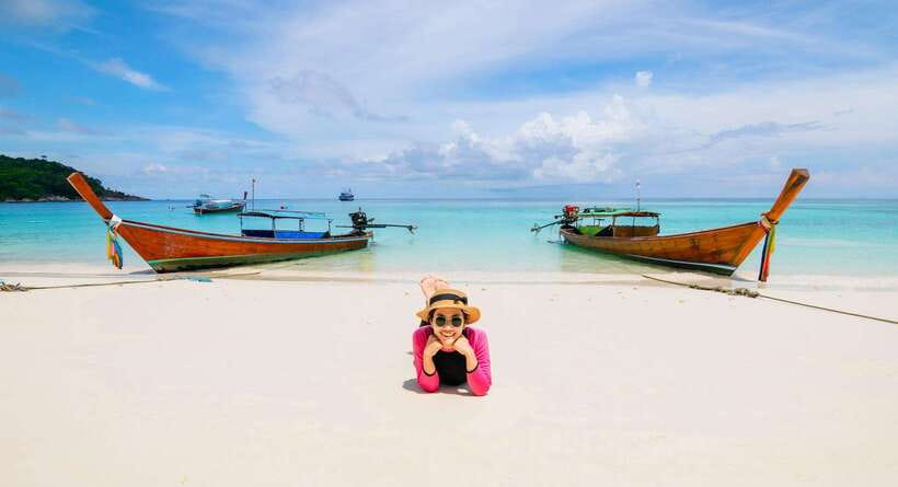 Koh Lipe: Island Hopping by Private Longtail Boat w/ Snorkel - A private longtail is the right way to see Koh Lipe