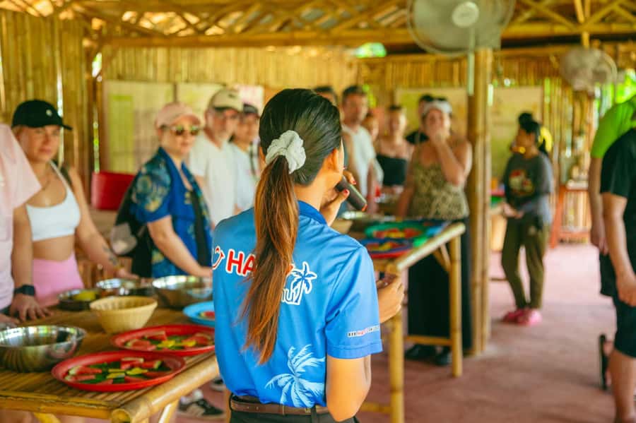 Koh Samui: Elephant Sanctuary and Jungle Tour with Lunch - The 4WD ride is more than transportation